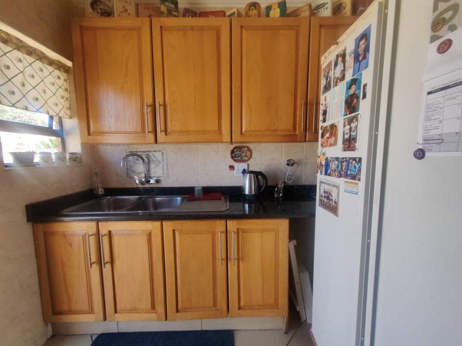 3 Bedroom Property for Sale in Grimbeeck Park North West